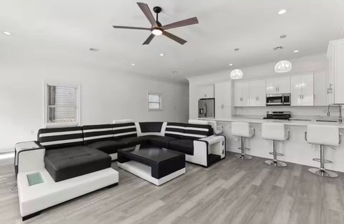 Milan House | Spacious 4-bedroom house in perfect New Orleans with AC