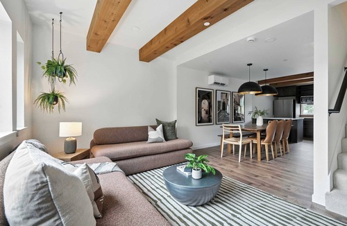 Kerns Condo | Spacious 6BR - New Spanish Home in Best Kerns Spot