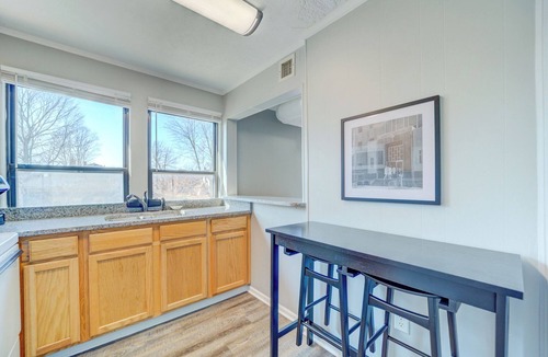 Nelson Apartment | Spacious Classic Studio - Apt C