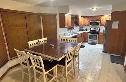 Glen Ellyn House | Spacious Deck & Balcony, Game Area, Garage