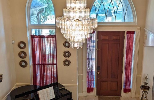 Memorial Northwest Villa | Spacious FIFA Houston Home with Pool Sleeps 13