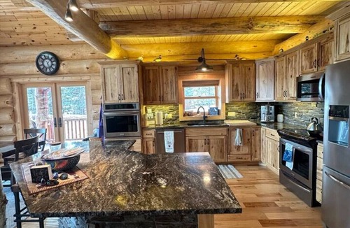 Miltona Cabin | Spacious & Fun Lakefront Gem: Games - Views - Deck