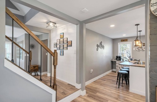 Kings Mills House | Spacious Home for 16 by Kings Island, Tennis, Spooky Nook