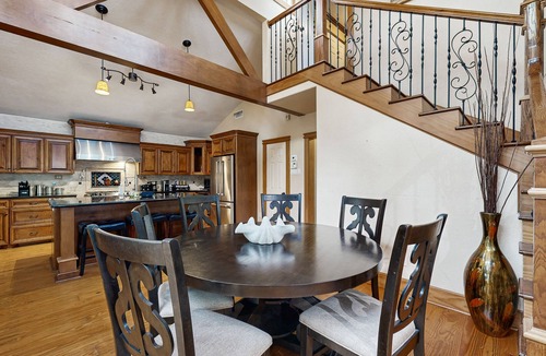 Bacliff House | Spacious home with full kitchen, patio, private pool and game room, pool table