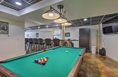 Hurley House | Spacious Hurley Home w/Game Room Near Lakes