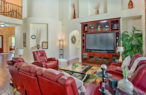 Murphy House | Spacious Murphy Retreat w/ Pool & Hot Tub!