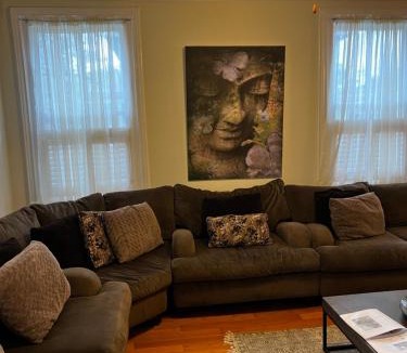 Broadmoor Apartment | Spacious Napoleon Ave Mardi Gras Apartment