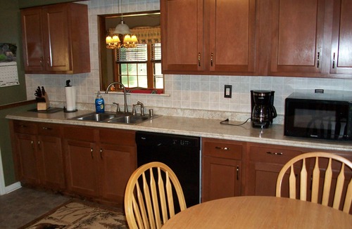 St Germain House | Spacious newly remodeled pet-friendly home