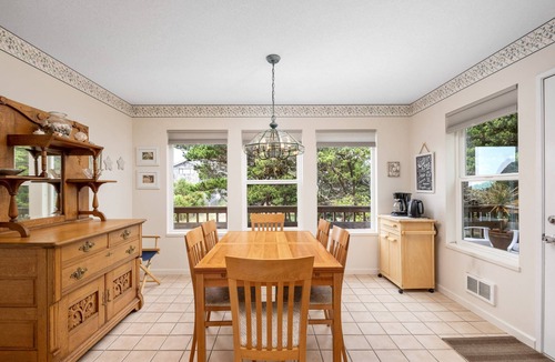 Tierra Del Mar House | Spacious Ocean-View Home with Fireplace, Foosball, and Fire-pit, Huge Patio, Steps to the Beach