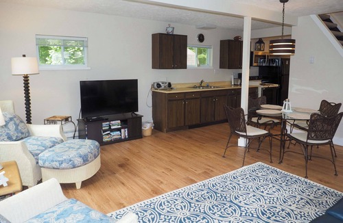 Northport House | Spacious, Peaceful Lake House w/Sandy Beach