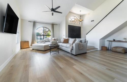 Arrowhead Ranch House | Spacious Pet Friendly 5br with Pool In Glendale