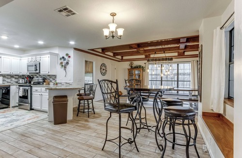Edmond House | Spacious Poolside Retreat with Shade Trees - 4 Bedrooms 2 Bathrooms