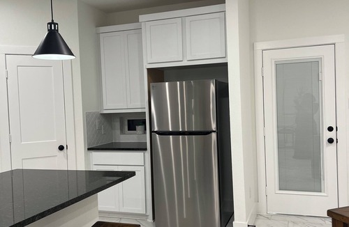 Sienna Plantation House | Spacious & quiet New 4b 2.5bath house with AC,WiFi & full kitchen in Sienna