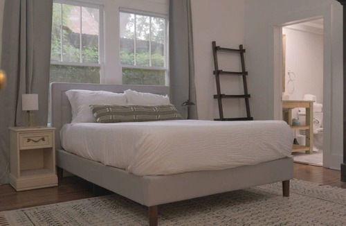 Freetown - Port Rico House | Spacious Retreat for Large Groups