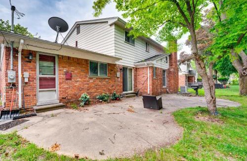 Southfield House | Spacious Southfield Home w/Patio & Yard!