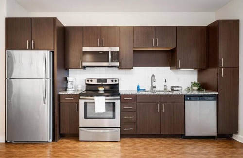 Grandview Heights Apartment | Spacious Studio with great amenities