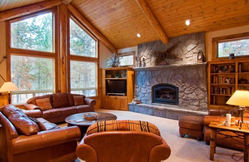 Sunriver House | Spacious Sunriver Home with Access to The Cove