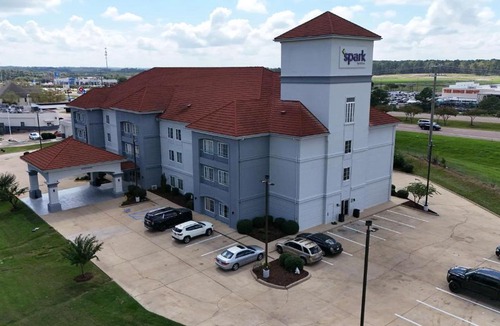 Brandon Hotel | Spark by Hilton Brandon