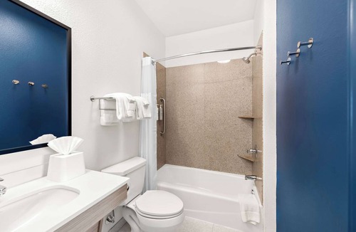 Longview Hotel | Spark by Hilton Longview