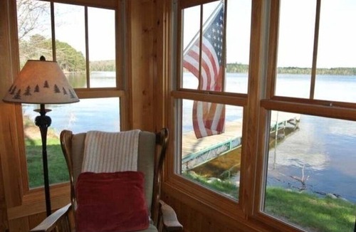 Star Lake Cabin | Spend your Vacation Sleeping right on the shore of Beautiful Star Lake!
