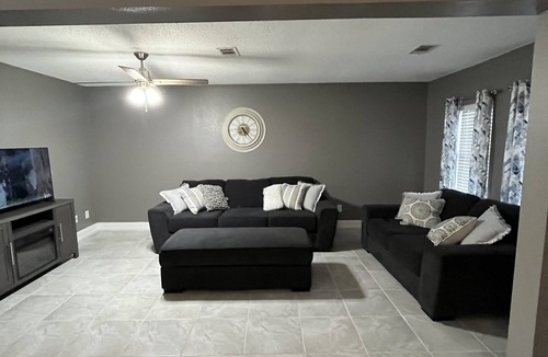 D'Iberville House | Springdale house