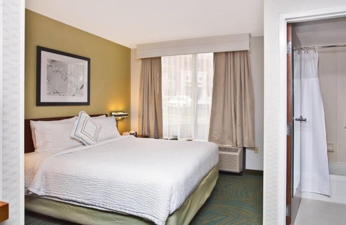 Warrenville Hotel | SpringHill Suites by Marriott Chicago Naperville Warrenville