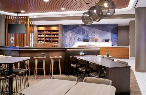 Wixom Hotel | SpringHill Suites by Marriott Wixom Novi