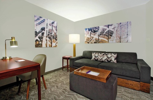 Glendale Sports and Entertainment District Hotel | Springhill Suites Phoenix Glendale Sports & Entertainment District