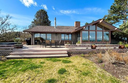 Sequim House | Sq Secret Garden