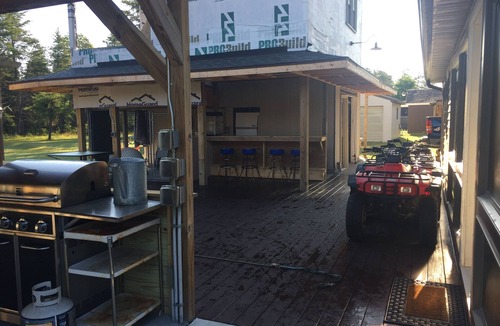 St. Helen Cabin | St. Helen - Ultimate Man Cave ladies will Love it too!