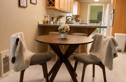 Redmond Other | Stable House INN - Pool - Horse Farm - Hot Tub - Near Smith Rocks State Park