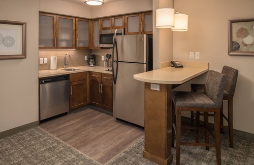 Hillsboro Hotel | Staybridge Suites Hillsboro North by IHG
