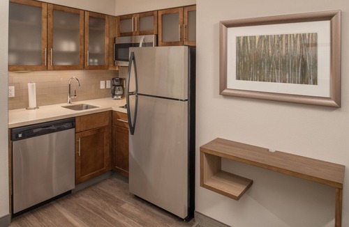Hillsboro Hotel | Staybridge Suites Hillsboro North by IHG