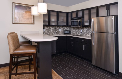 Merrillville Hotel | Staybridge Suites Merrillville by IHG