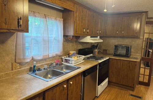 Emory House | Steps from Lake Fork w/ private boat ramp access!