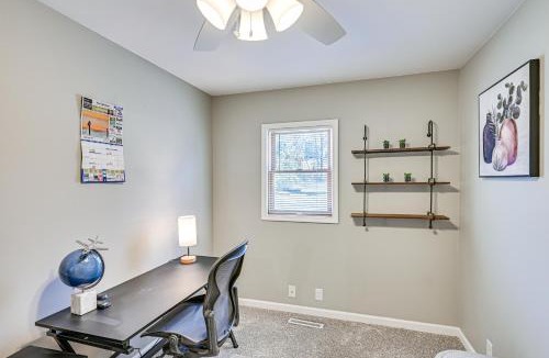 Cedar Lake House | Steps to Cedar Lake! Group Getaway w/Game Room