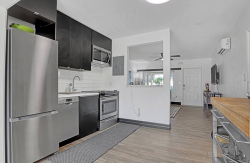Cocoa Beach Cottage | Steps to Cocoa Beach, MIL Suite & Hot Tub, Amenities Galore!