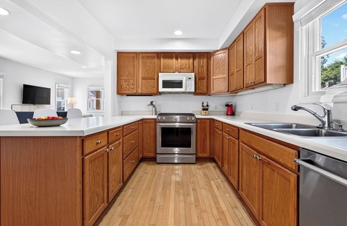 Saint Joseph House | Steps to Silver Beach: New, Luxury 4BR Lake House