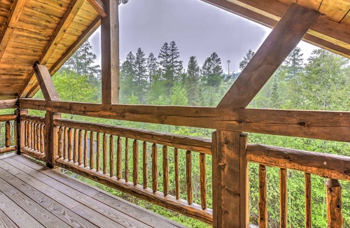 Stambaugh Cabin | Steps to Slopes! Scenic Brule Village Cabin with a Grill
