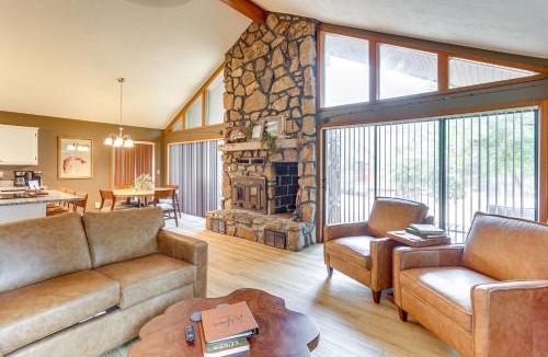 Lakeview House | Steps to White River: Cabin Retreat w/Dock Access