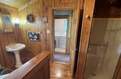 St. James House | Stone Gate Cabin on 80 acres