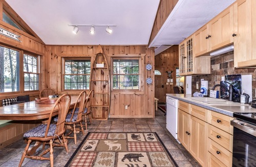Manitowish Waters House | Stone Lake View – Dock, Sauna & Bunkhouse