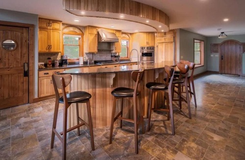 Three Lakes House | Stony Crest Cabin Deer Lake