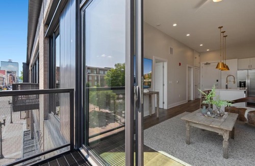 Old City House | Street Getaway Prime Location in Knoxville