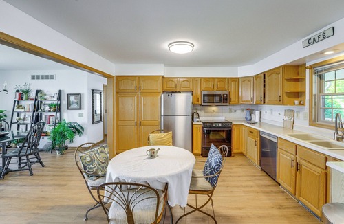Lakeport House | Stroll Down the Beach to Lakeport State Park