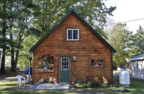 Carp Lake Cabin | Stunning Cabin with Lake Access and Barbecue in Carp Lake, Michigan