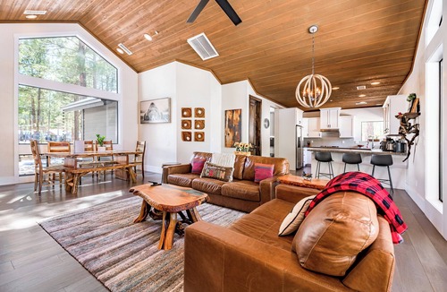 Flagstaff Cabin | Stunning High-End Retreat Surrounded by Pines w/AC