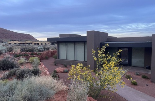 Ivins House | Stunning Kayenta Red Mountain Views!