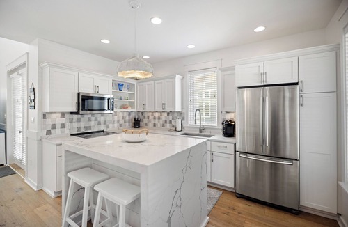 Laurel Grove House | STUNNING LAKE&GOLF COURSE VIEW-golf cart~pool&Hot tub~FREE ACTIVITIES