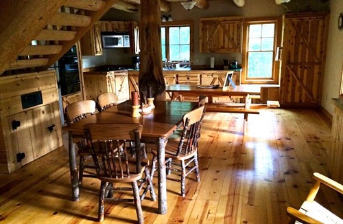 Wasco County Cabin | Stunning Log Cabin Rental with Breathtaking Views in Tygh Valley, Oregon